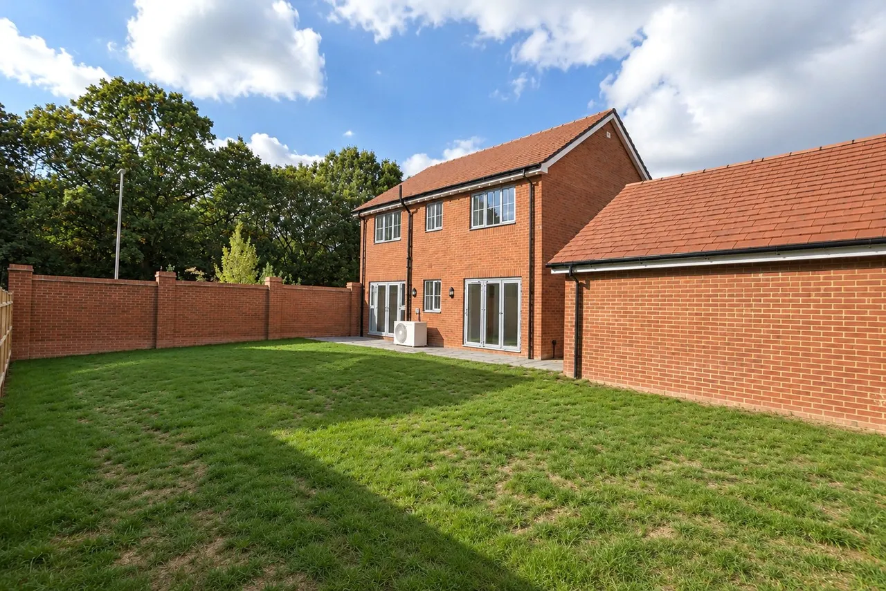 Oakwood Grove, Alderholt, SP6, photo 14
