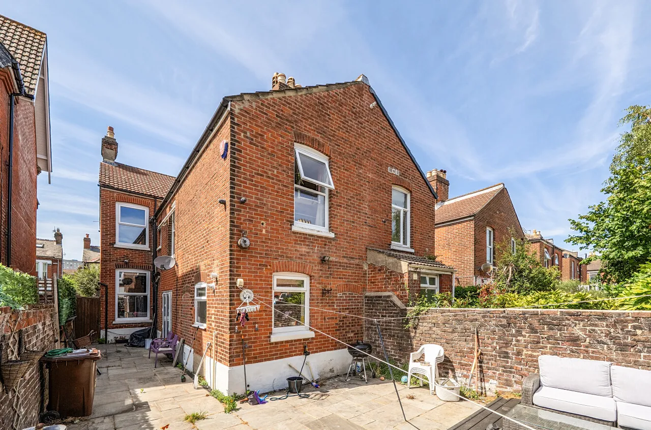 St Davids Road, Southsea, PO5, photo 12