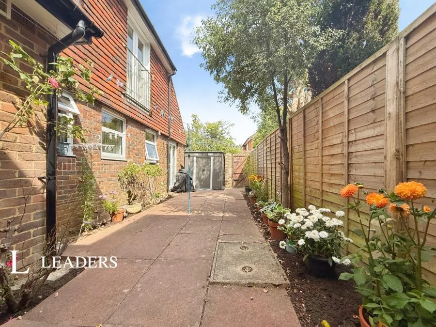 Springfield Gardens, Worthing, BN13, photo 4