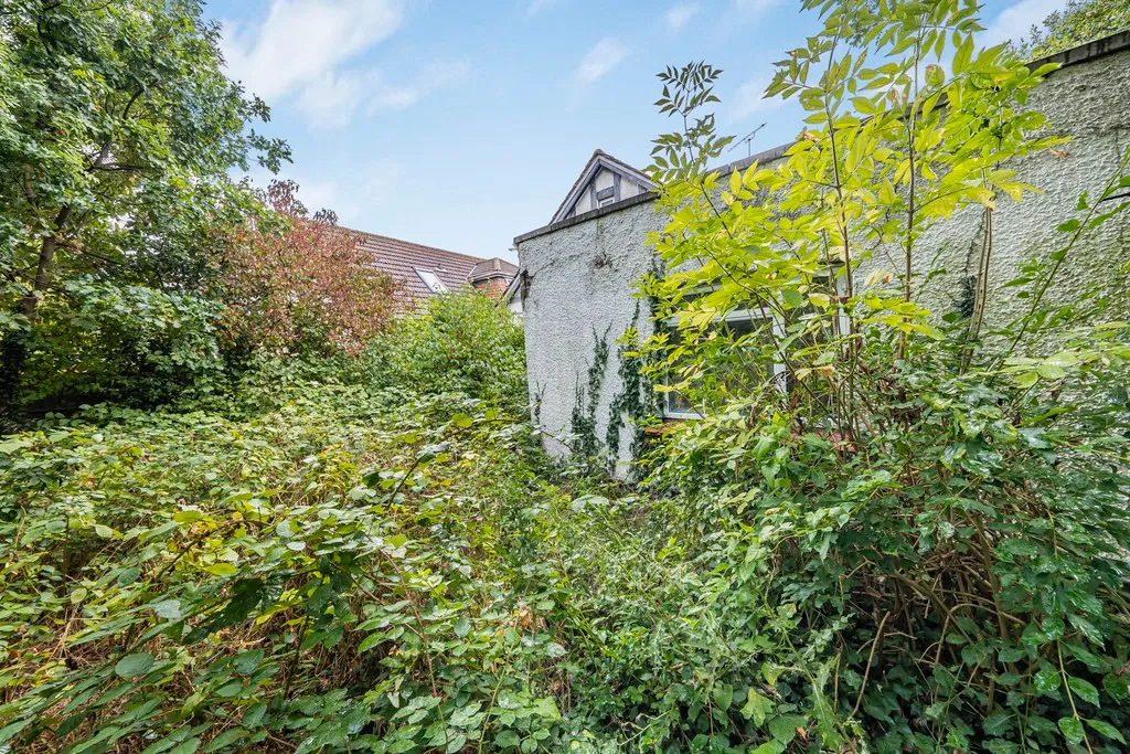 St Margarets Avenue, Hillingdon, UB8, photo 11