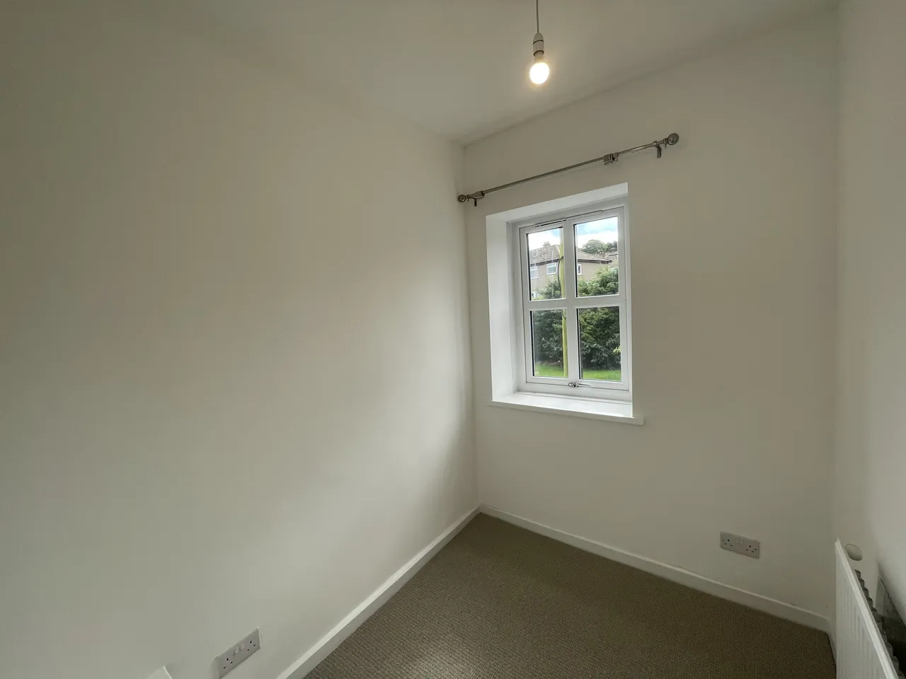 Keighley, BD22, photo 6