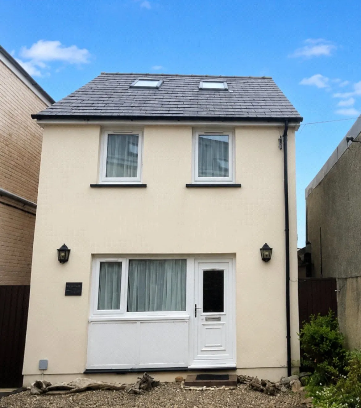 Brodog Lane, Fishguard, SA65, photo 2