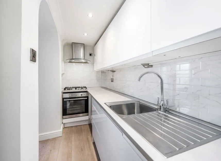Comeragh Road, West Kensington, W14, photo 3