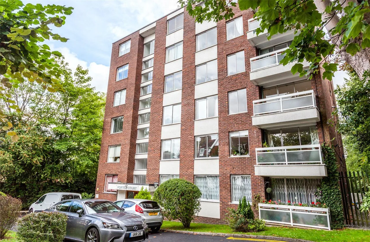 Hornsey Lane, Highgate, N6, photo 11