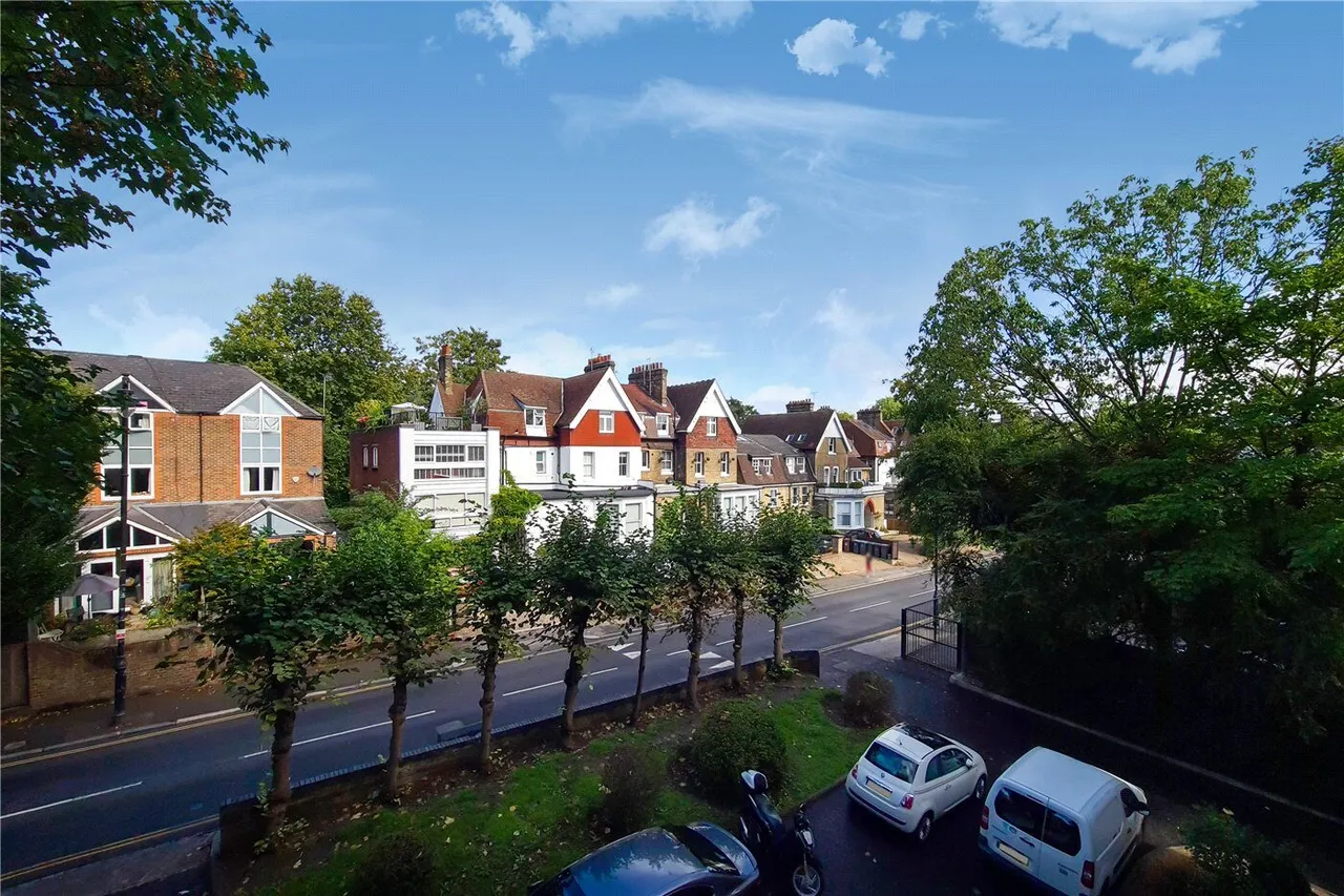 Hornsey Lane, Highgate, N6, photo 14