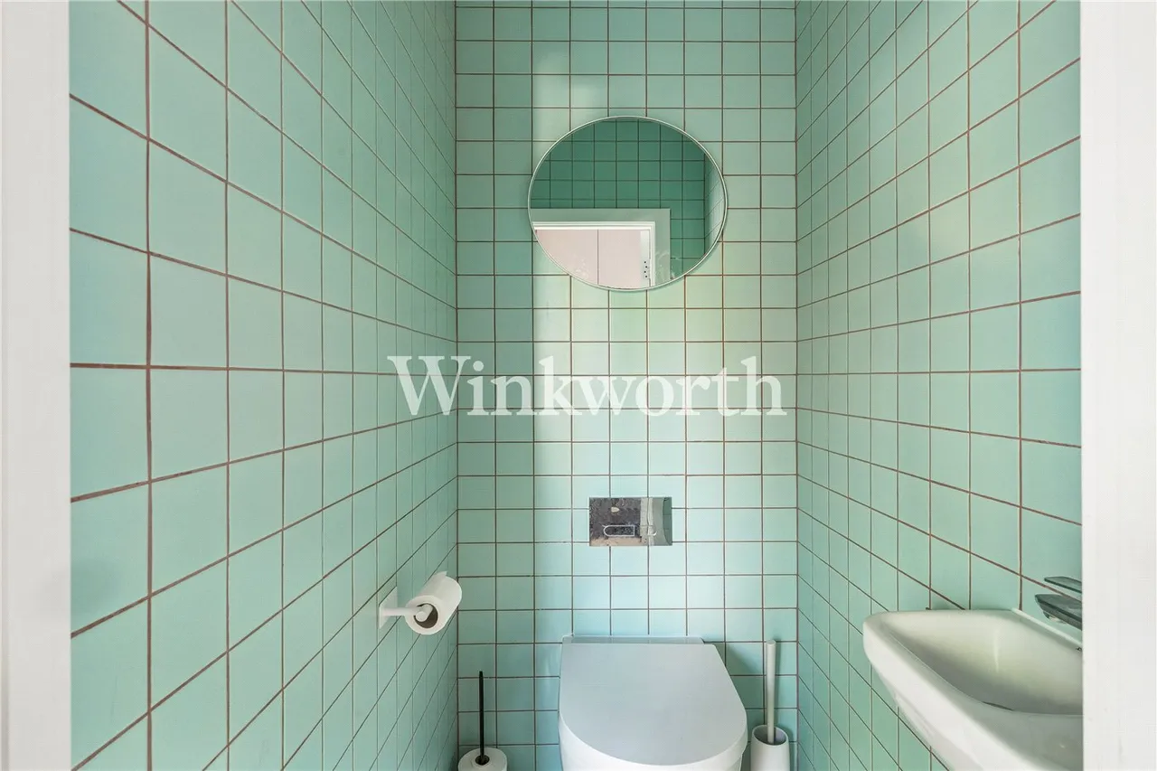 Morrison Avenue, London, N17, photo 16