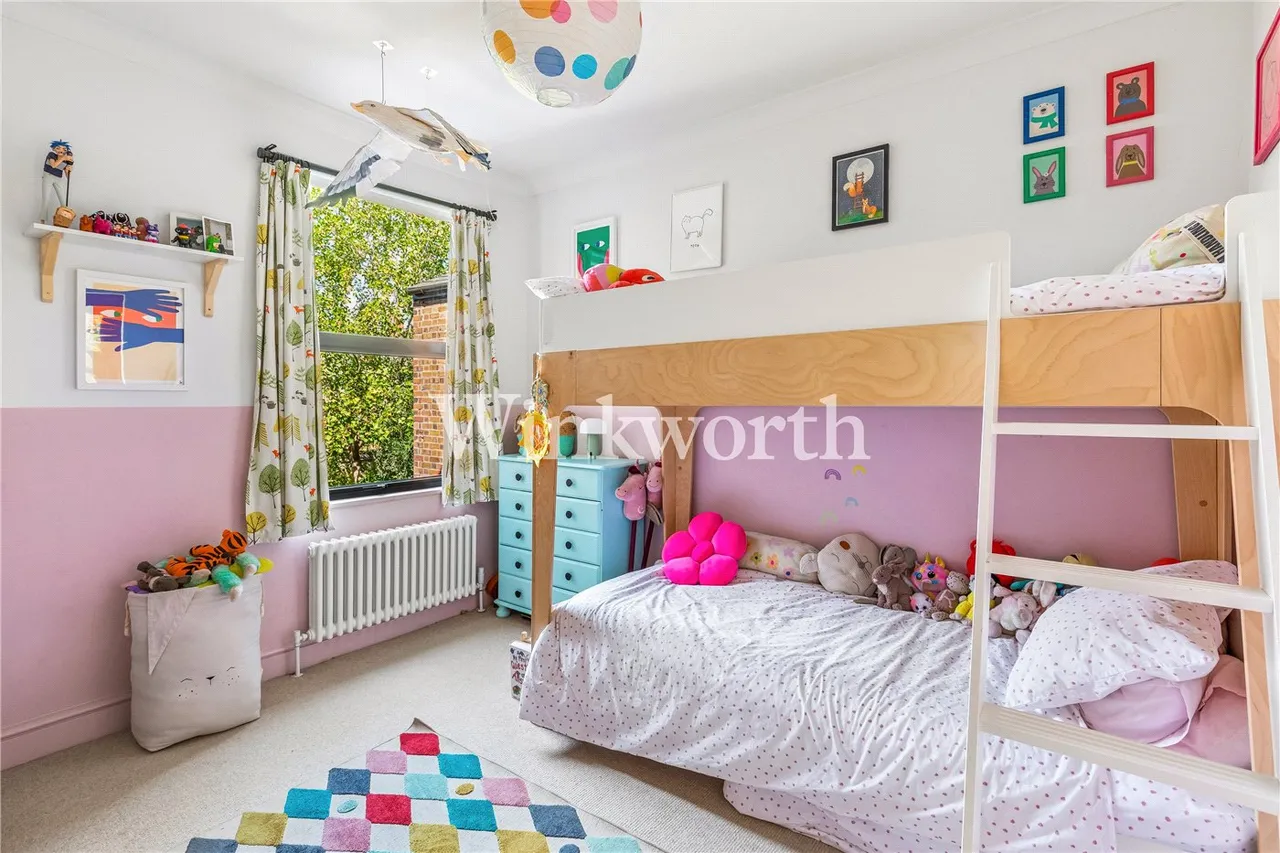 Morrison Avenue, London, N17, photo 20