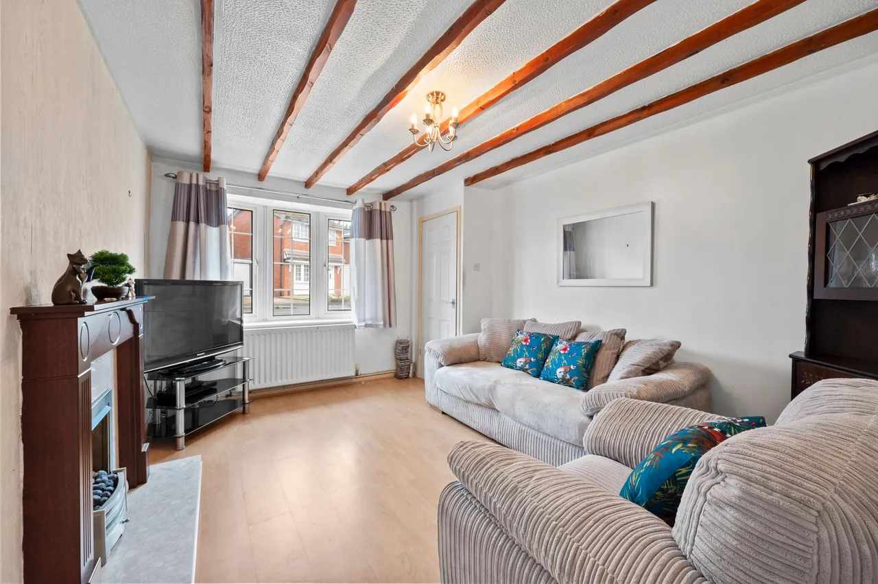 Wiltshire Close, Woolston, Warrington, Warrington, WA1 4DA, photo 2