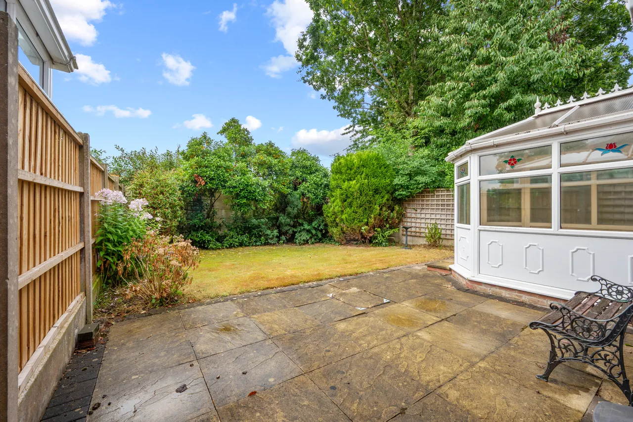 Wiltshire Close, Woolston, Warrington, Warrington, WA1 4DA, photo 19