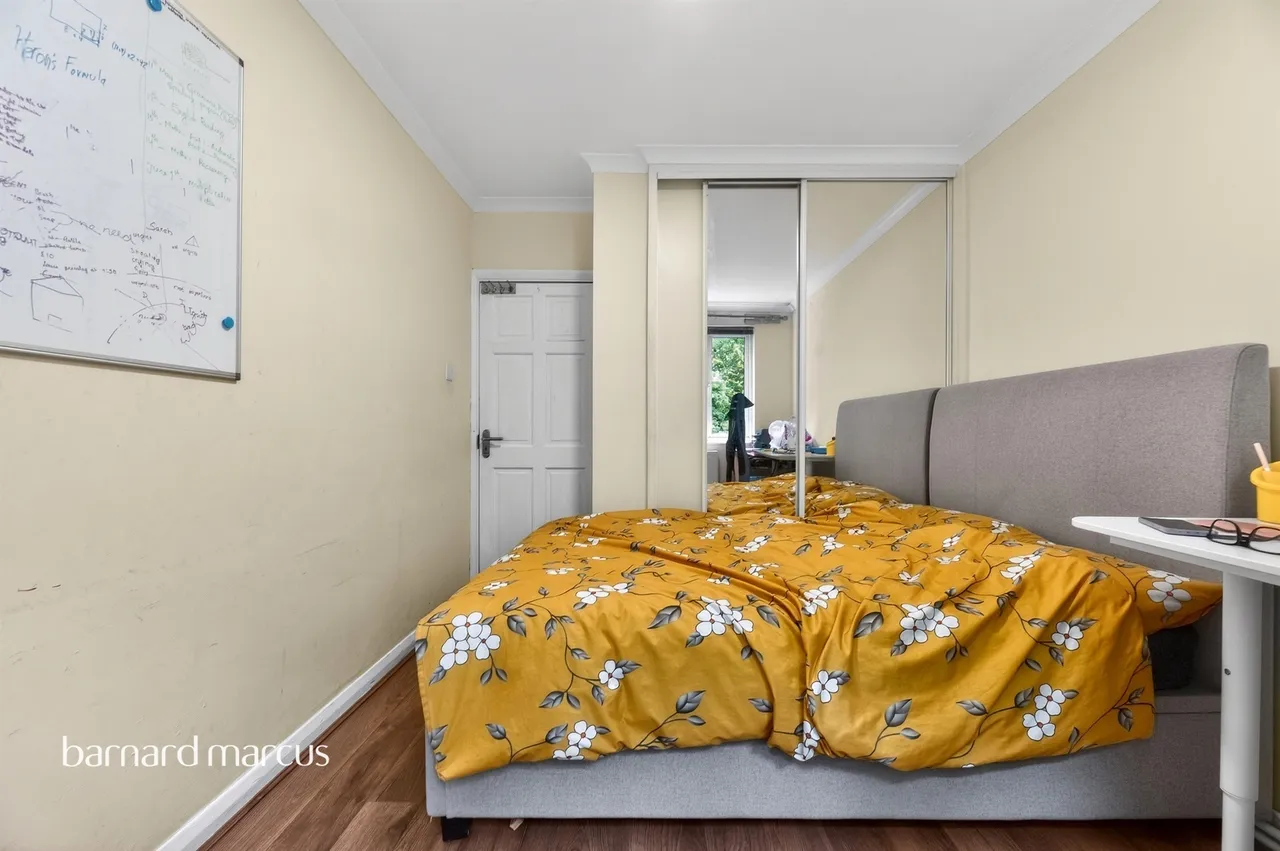 Woodcote Road, Wallington, SM6, photo 18
