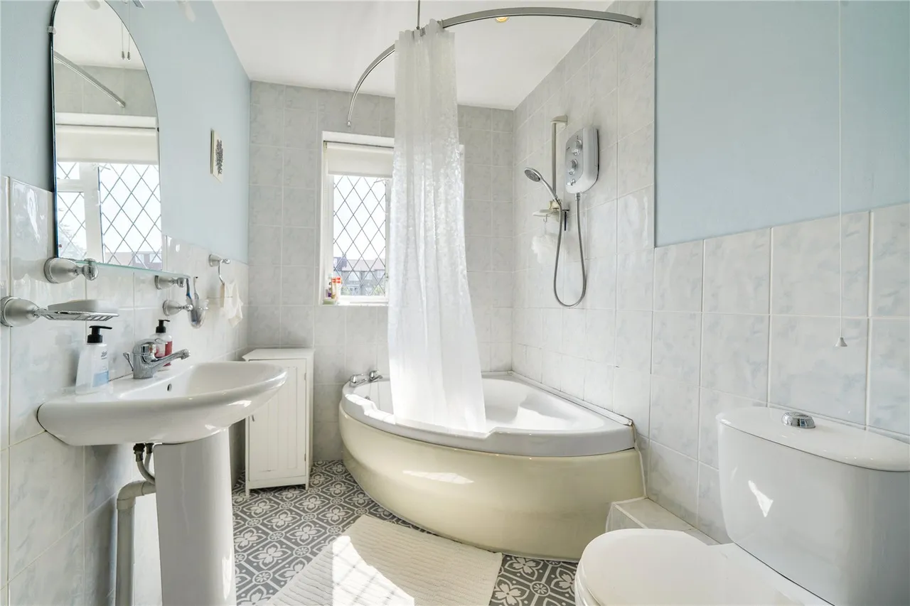Weirdale Avenue, Whetstone, London, Greater London, N20 0AJ, photo 13