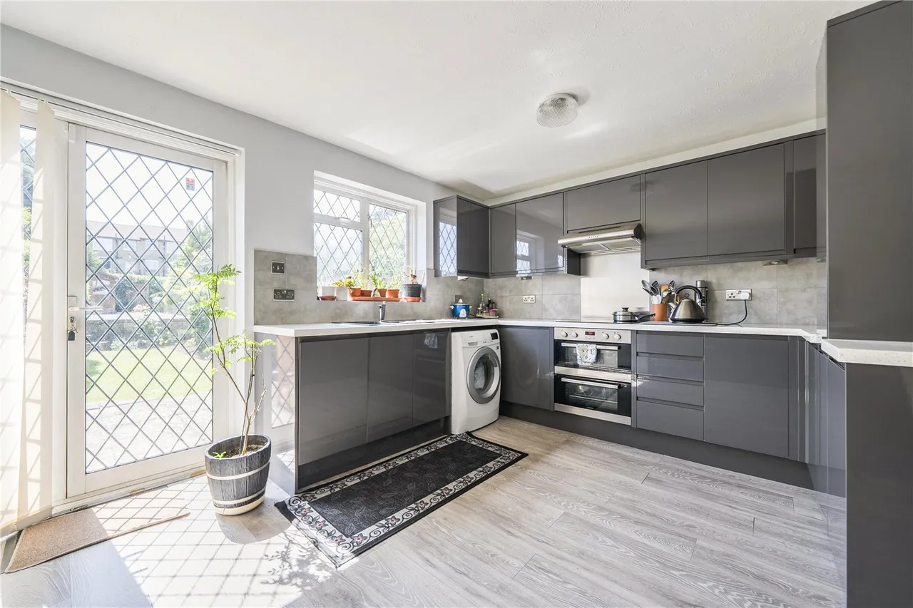 Weirdale Avenue, Whetstone, London, Greater London, N20 0AJ, photo 6