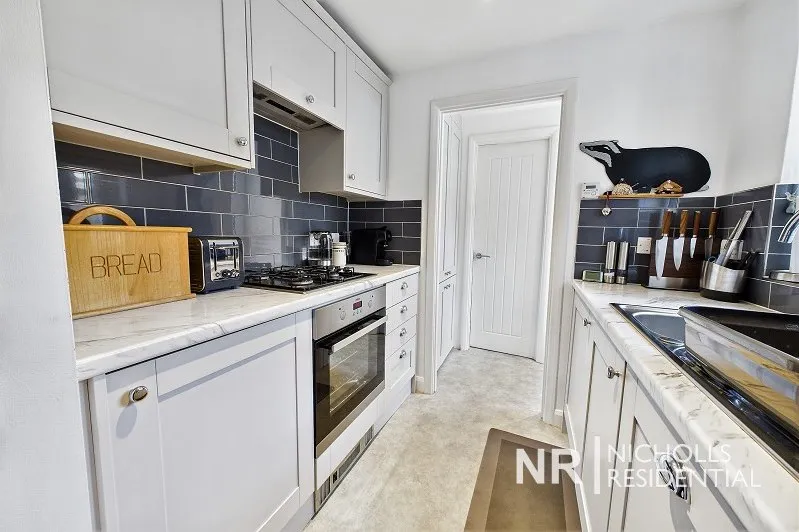 West Hill, Epsom, KT19, photo 3