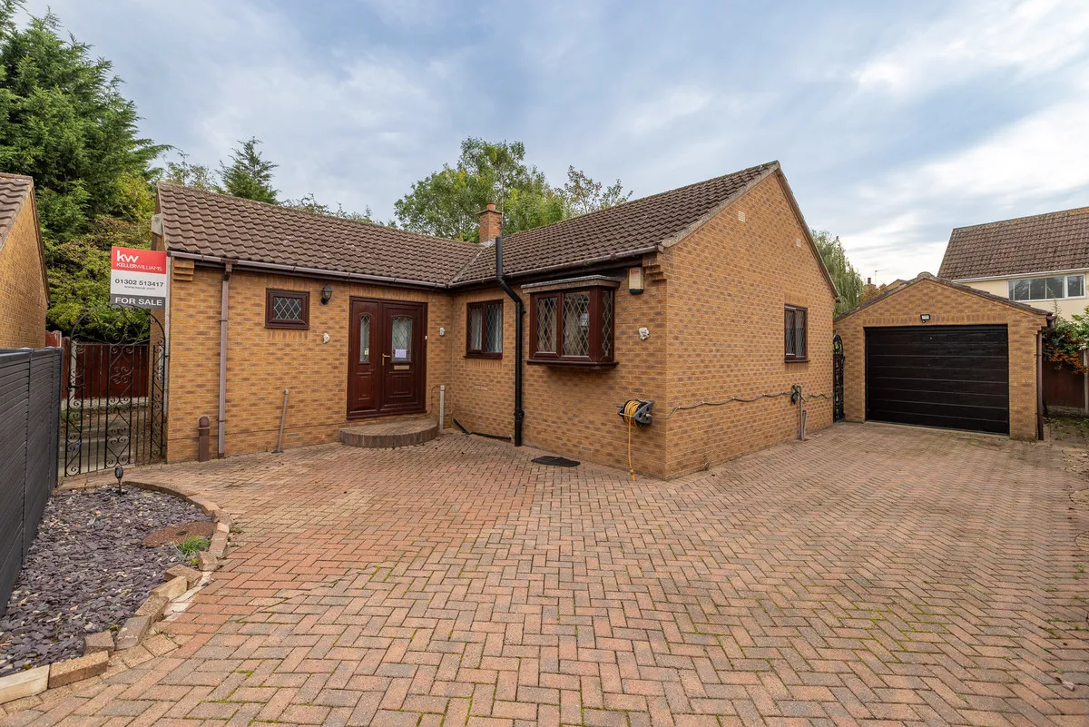 Church Fields Road, Doncaster, DN11, photo 12