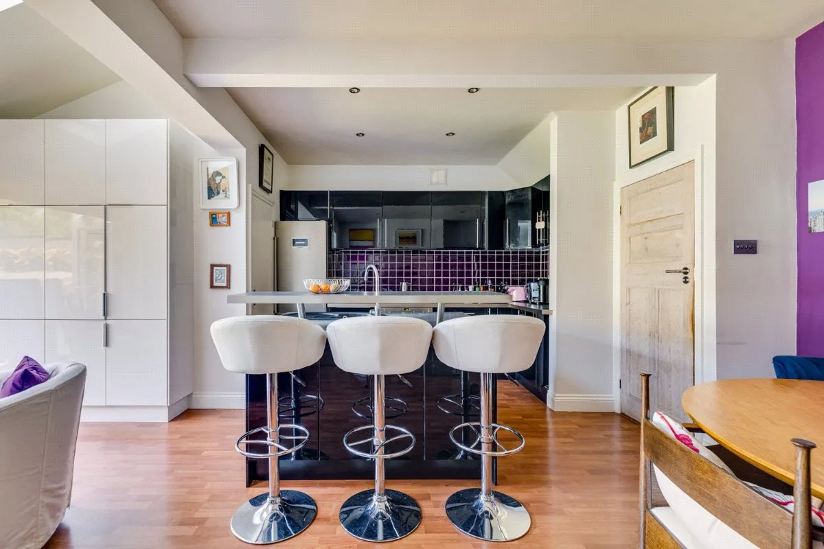 Kingsway, London, SW14, photo 19