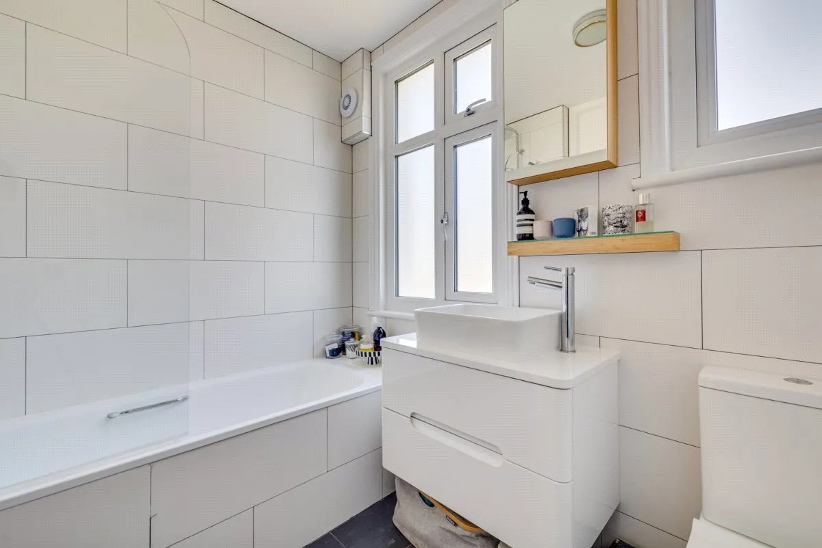 Kingsway, London, SW14, photo 15