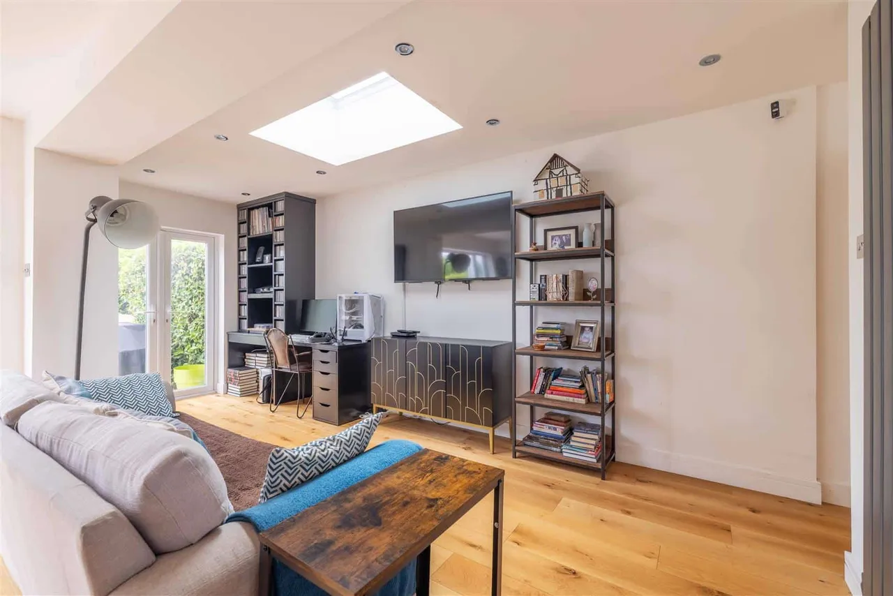 Bell View, Windsor, SL4 4ET, photo 9