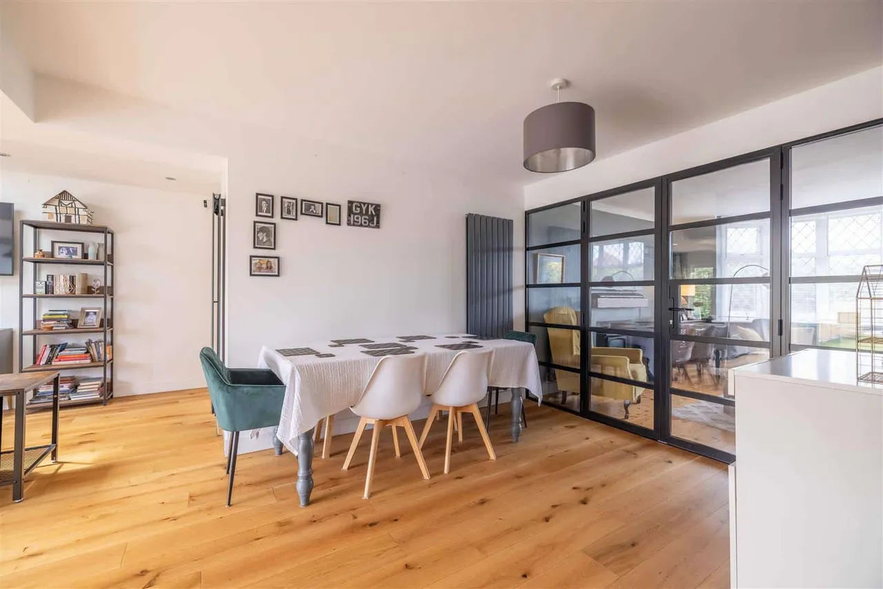 Bell View, Windsor, SL4 4ET, photo 6