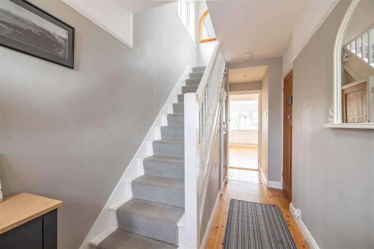 Bell View, Windsor, SL4 4ET, photo 18
