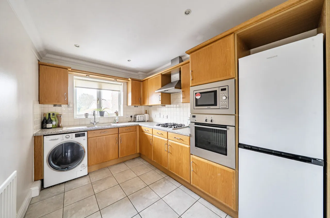 Greenfields, Middleton On Sea, PO22, photo 4