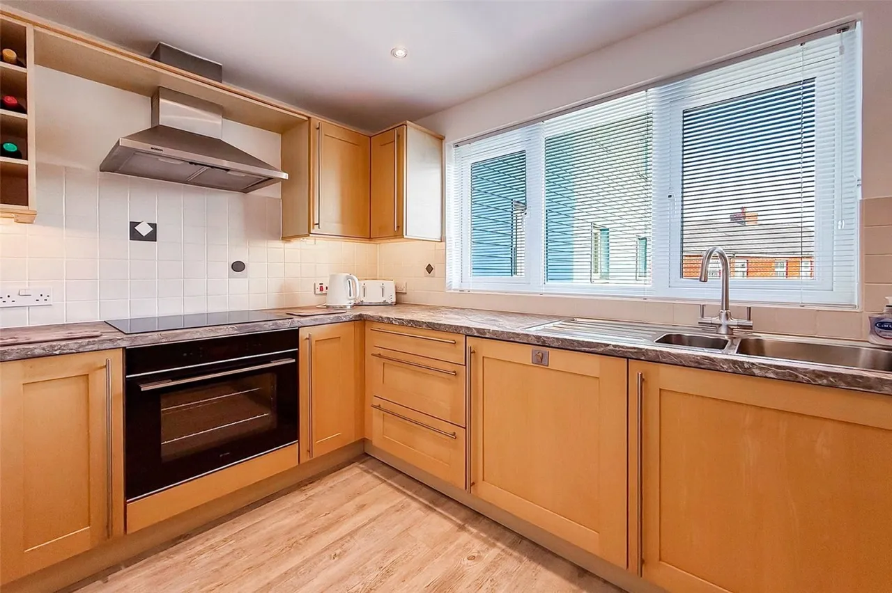 Littlehampton, BN17, photo 4