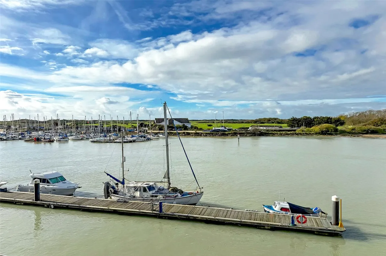 Littlehampton, BN17, photo 20