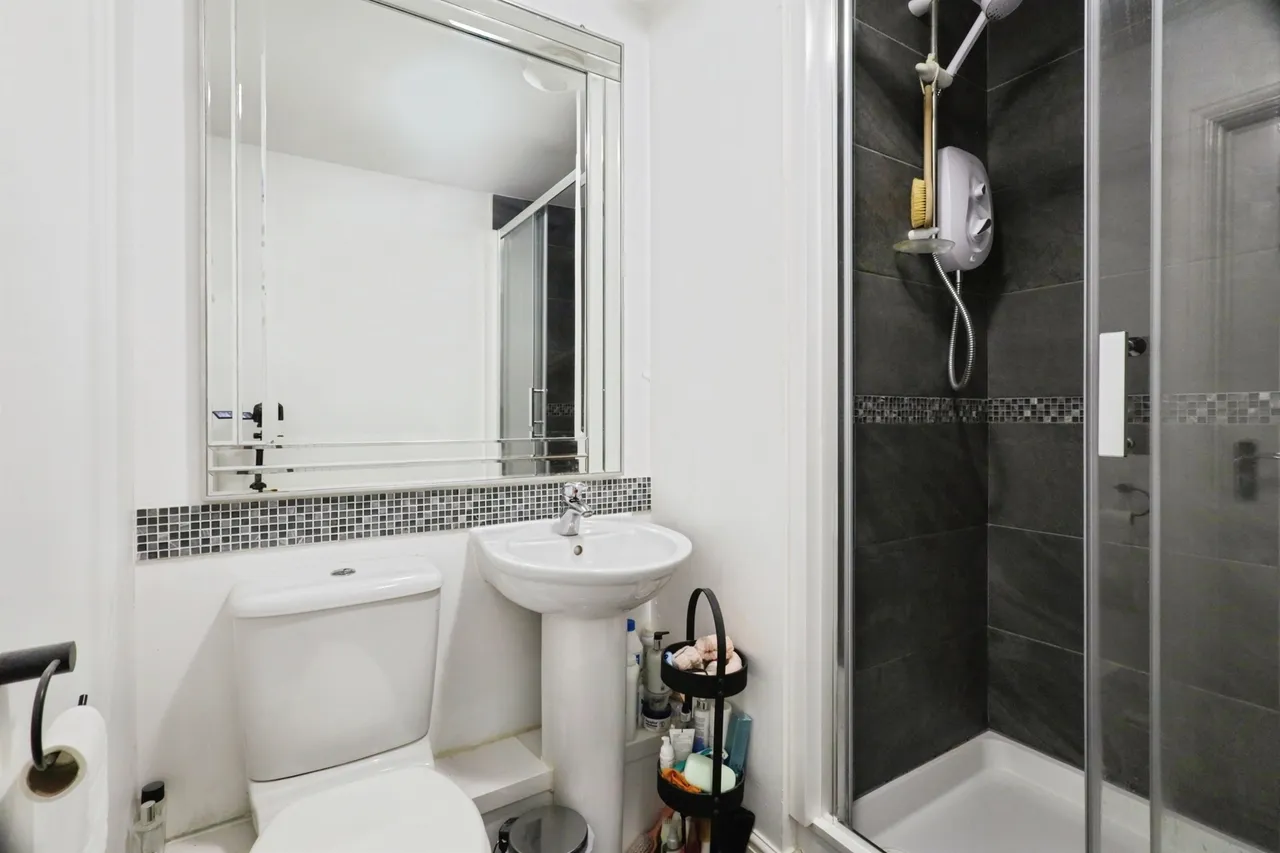 Reid Crescent, Hellingly, BN27, photo 8