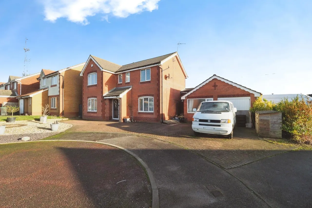 Elmhurst Drive, Sutton-in-ashfield, NG17, photo 20