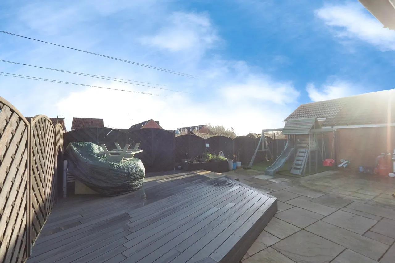 Elmhurst Drive, Sutton-in-ashfield, NG17, photo 19