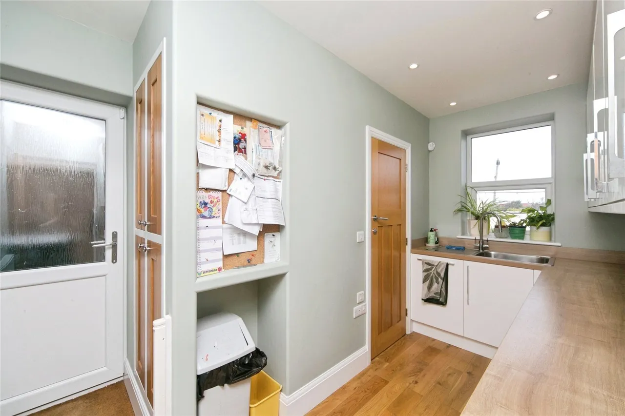 Dinas Road, Llandudno, LL30, photo 8