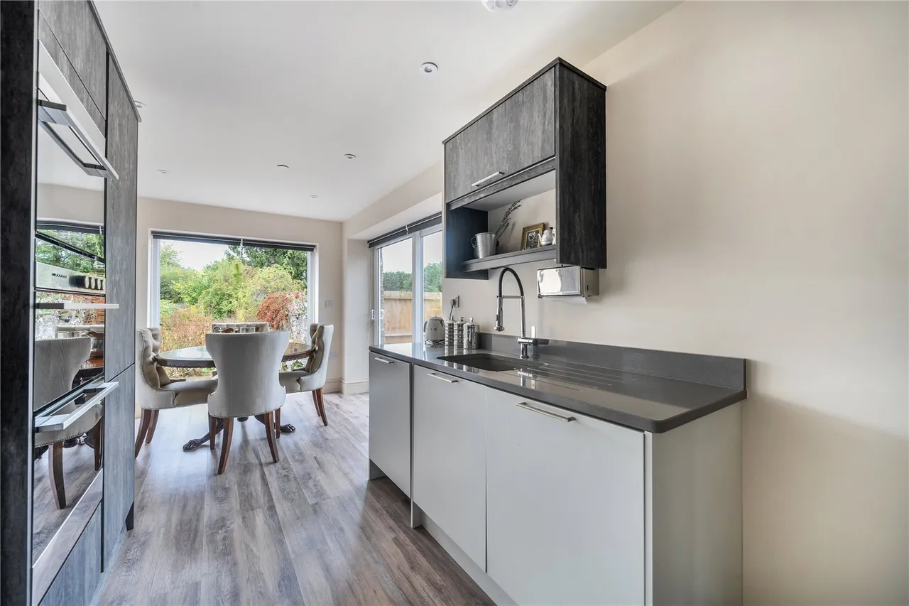 Garribaldi Terrace, Hay-on-Wye, Hereford, Powys, HR3 5AW, photo 6