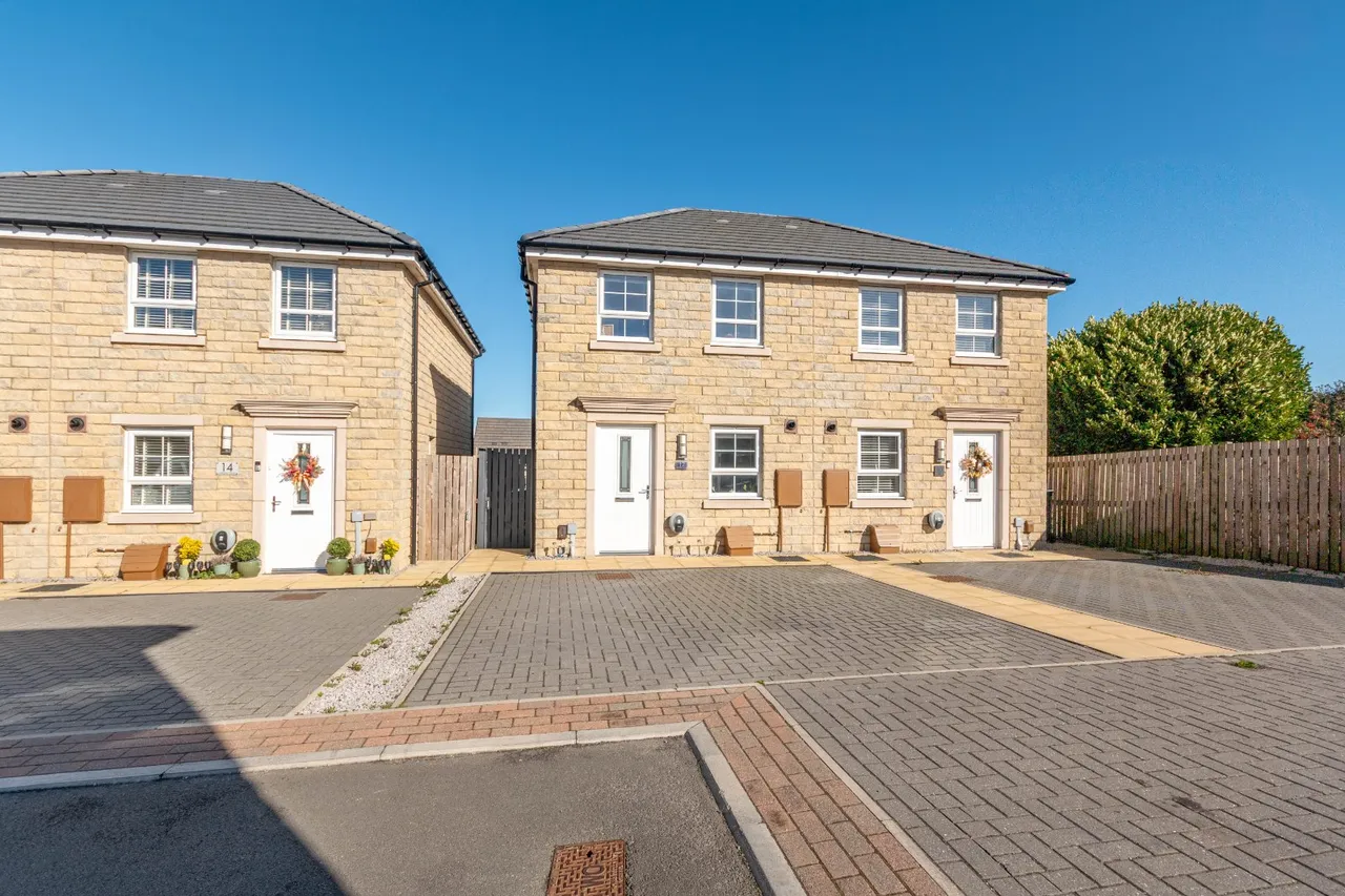 Hebble Close, Clayton, BD14, photo 21