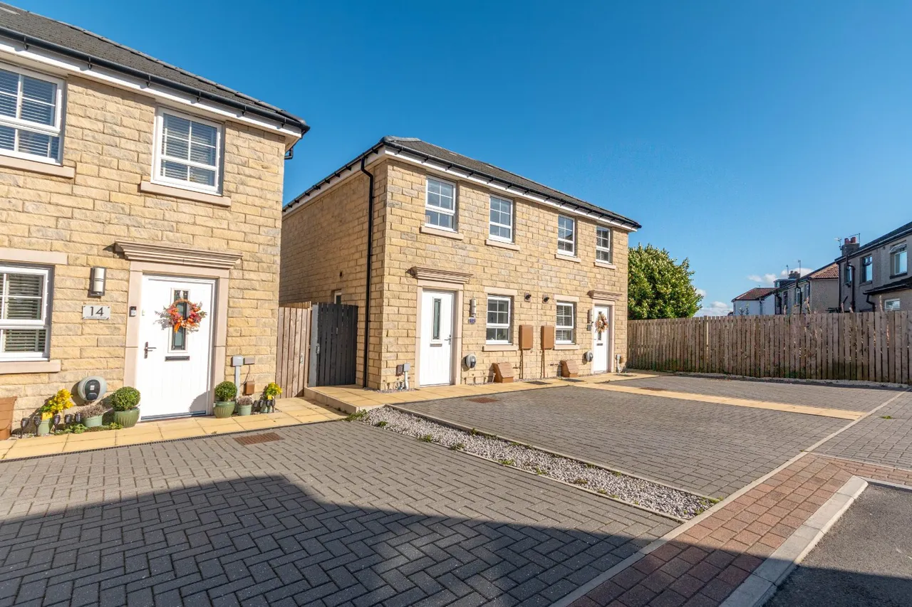 Hebble Close, Clayton, BD14, photo 22
