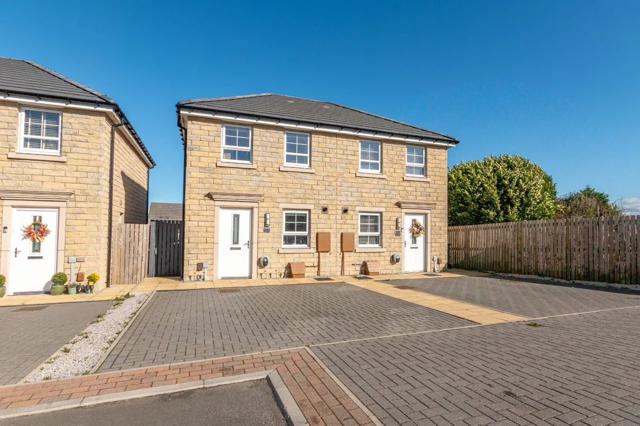 Hebble Close, Clayton, BD14, photo 20