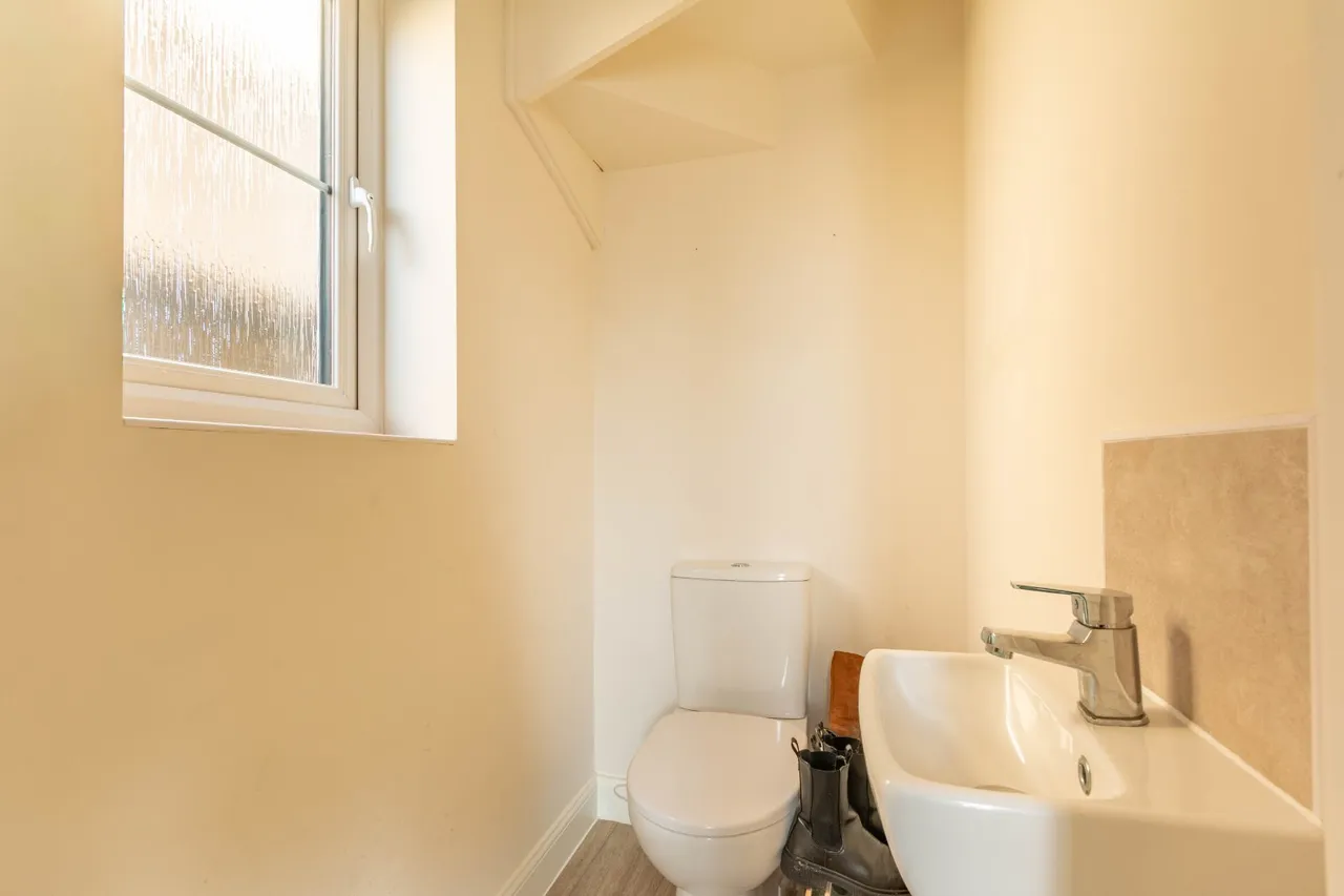 Hebble Close, Clayton, BD14, photo 5