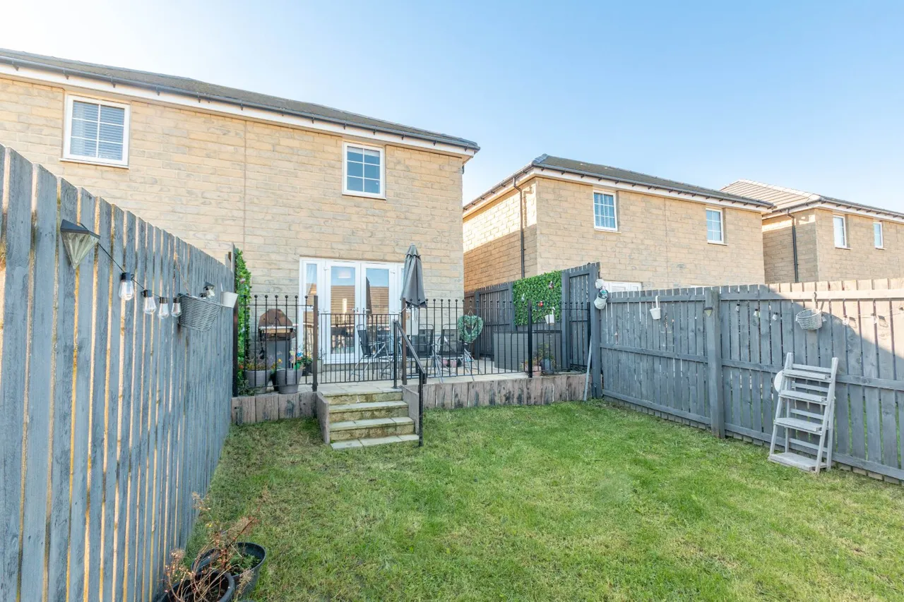 Hebble Close, Clayton, BD14, photo 19