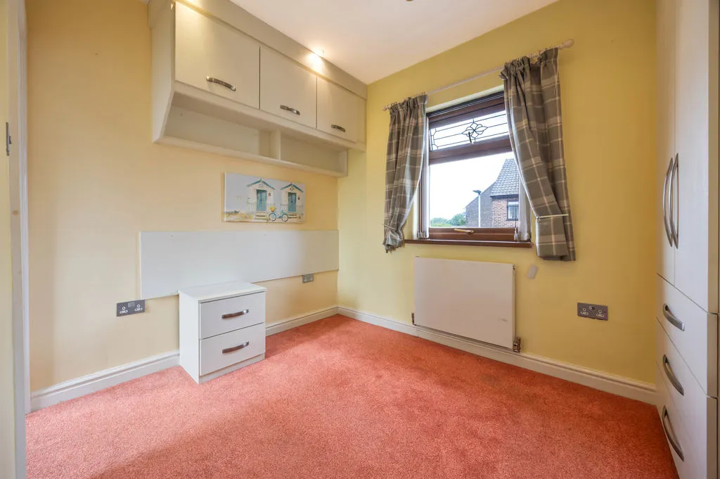 Stroud Close, Whelley, photo 27