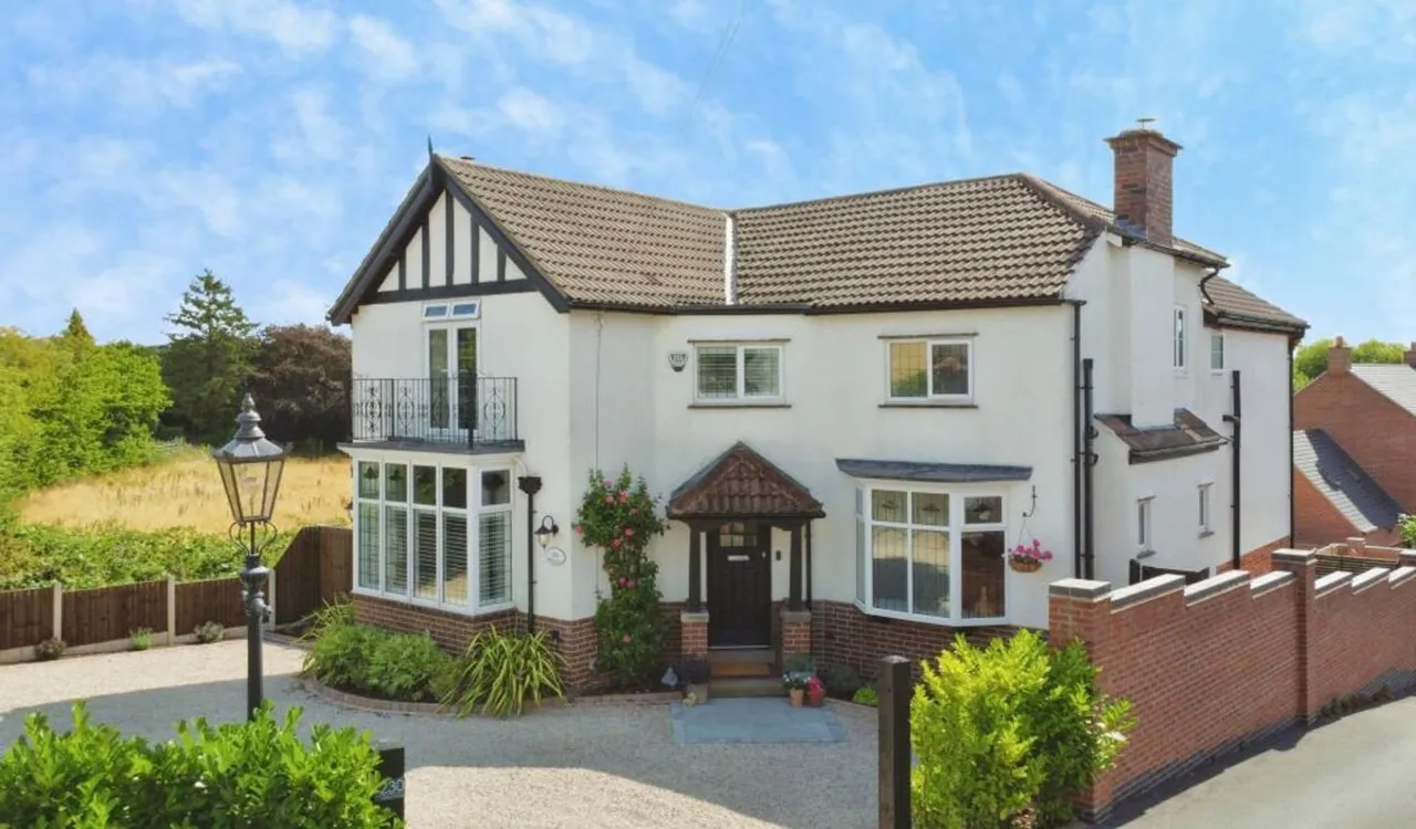 5 bed house for sale, Station Road, Melbourne, DE73
