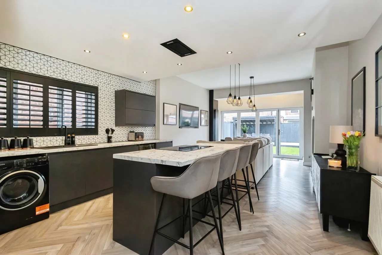 Sandy Lane, Droylsden, Manchester, Greater Manchester, M43, photo 2