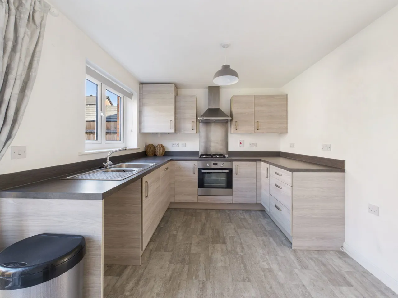 Barnett Way, Lydney, GL15, photo 6
