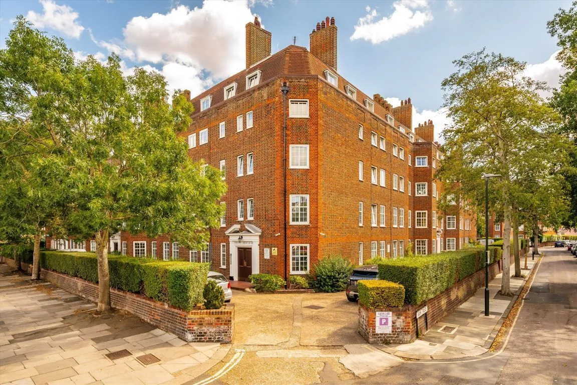 2 bed property for sale, Richmond Road, TW1