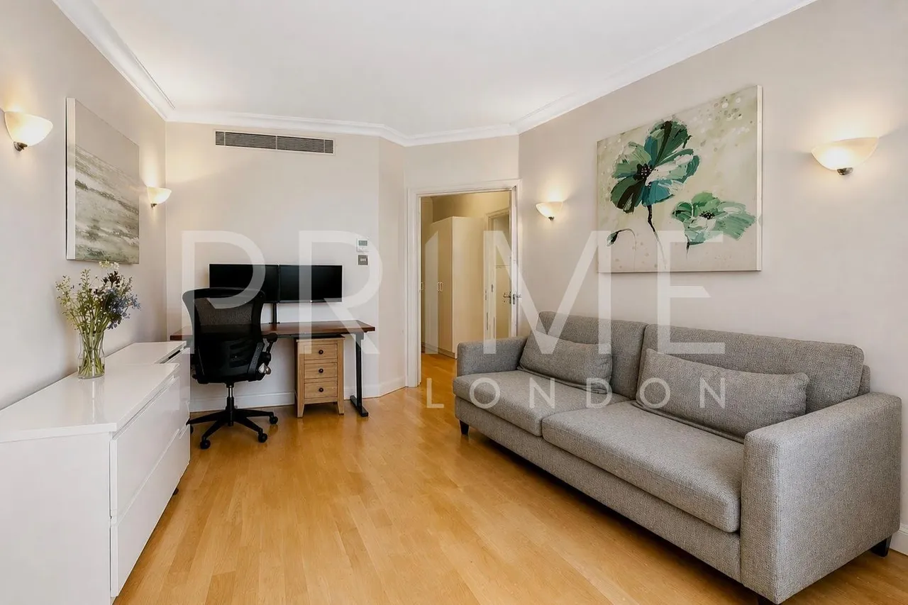 1 bed flat for sale, Belvedere Road, South Bank, SE1