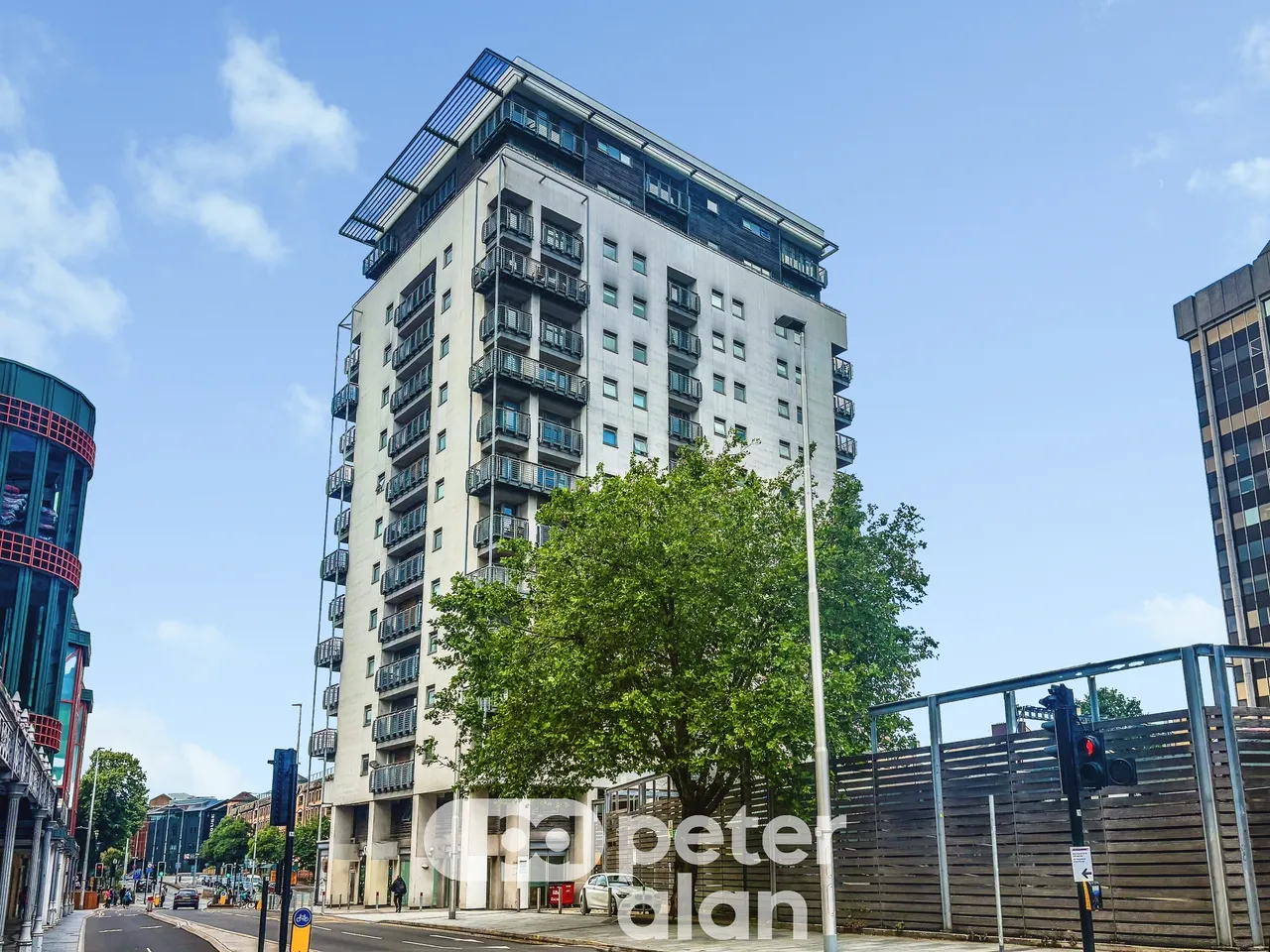2 bed flat to rent, The Aspect Cardiff, CF10