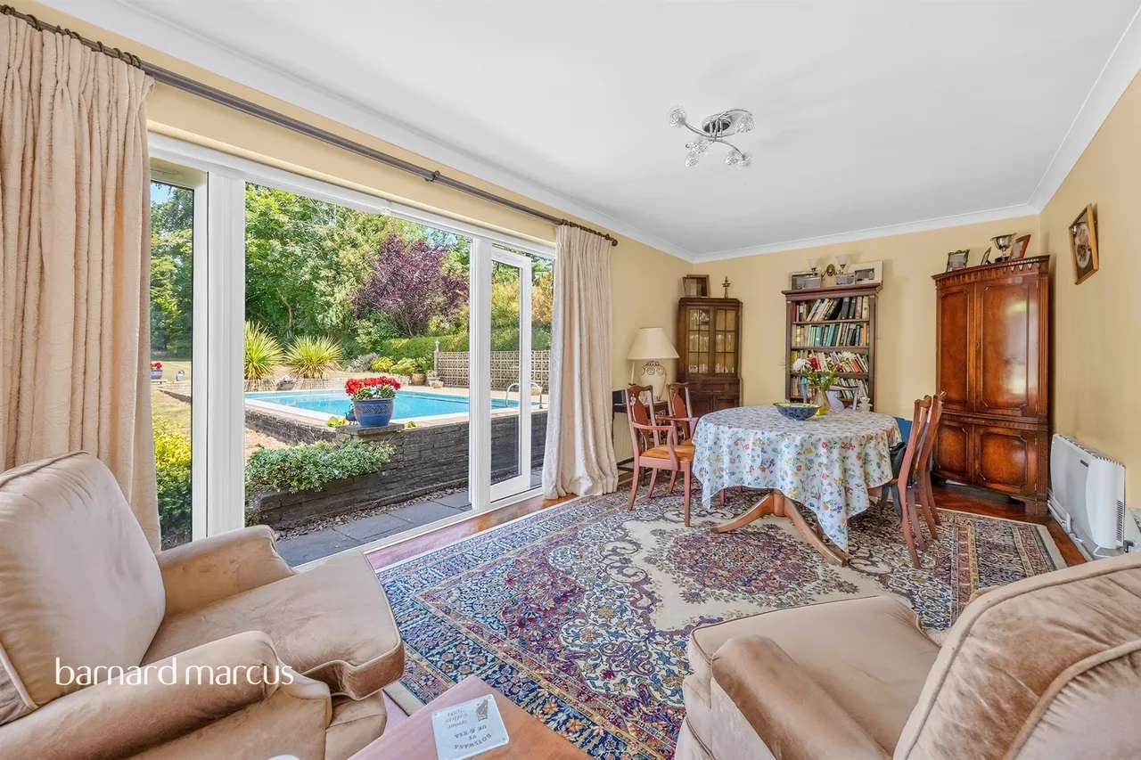 Meadow Hill, Purley, CR8, photo 3