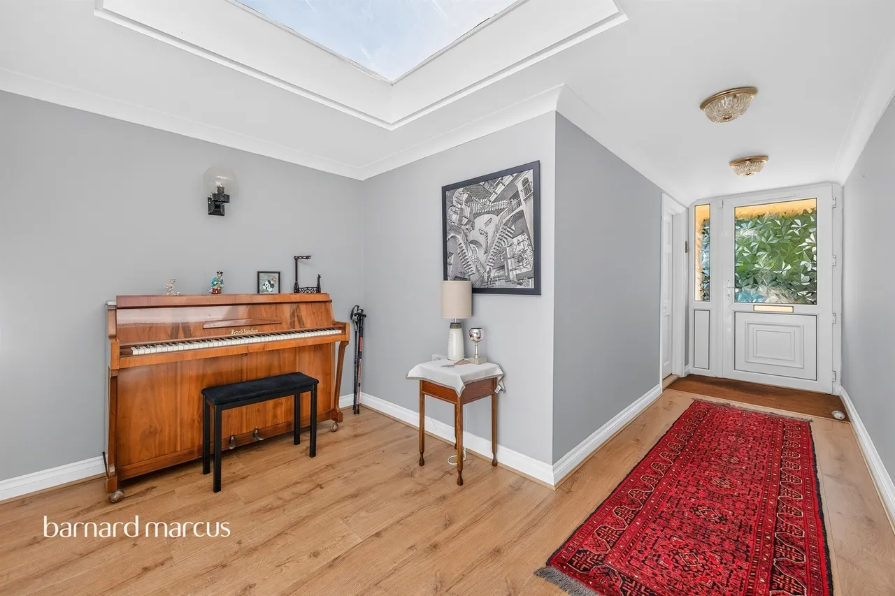 Meadow Hill, Purley, CR8, photo 5