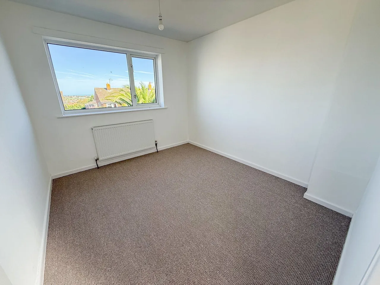 Bracken Road, Eastbourne, BN20, photo 7