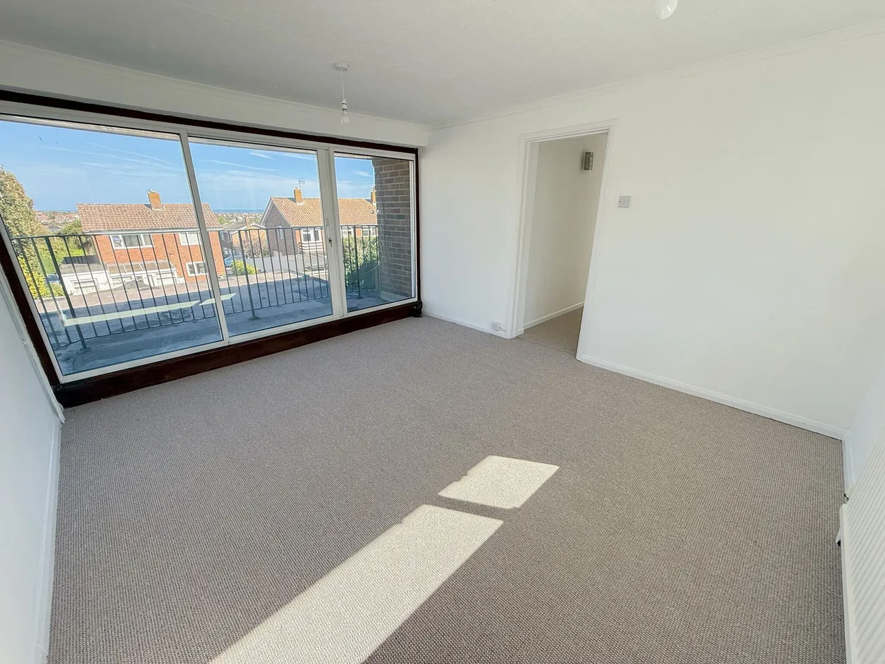 Bracken Road, Eastbourne, BN20, photo 5