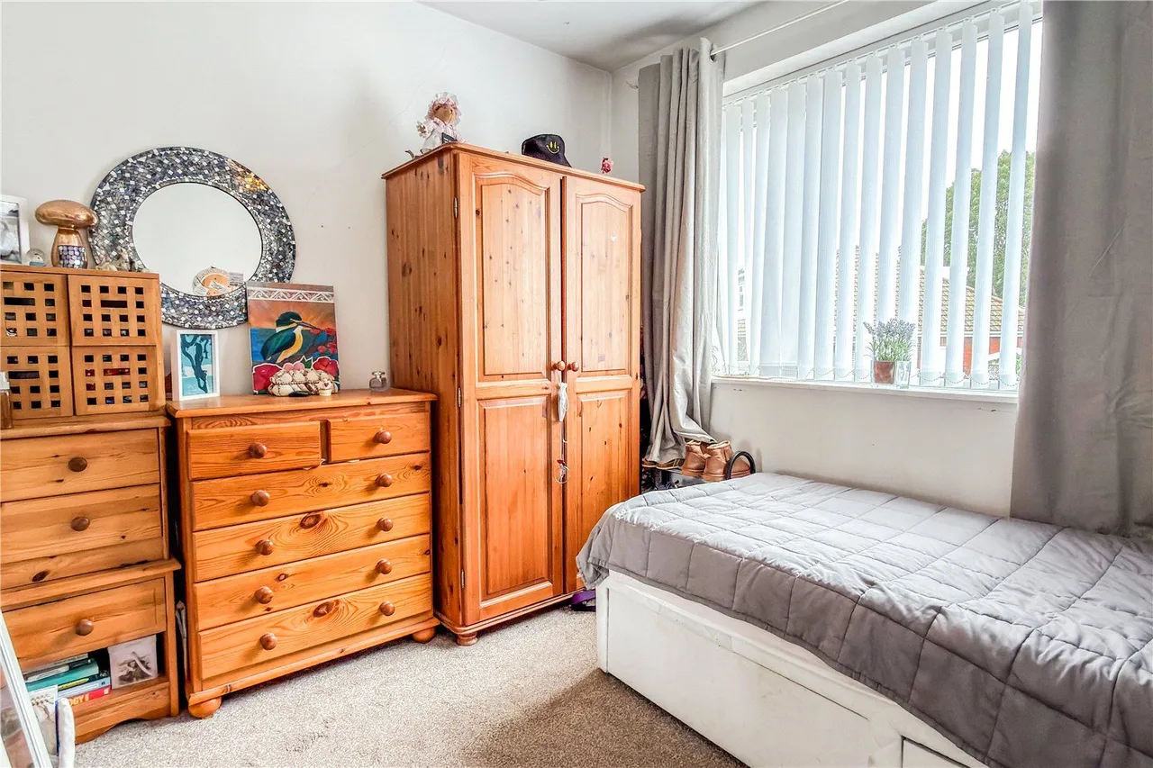 Ashton Crescent, Chadderton, OL9, photo 13