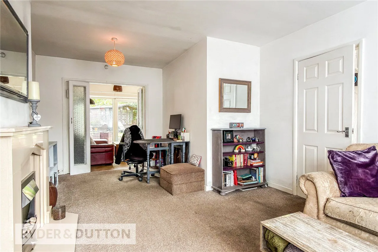 Ashton Crescent, Chadderton, OL9, photo 10