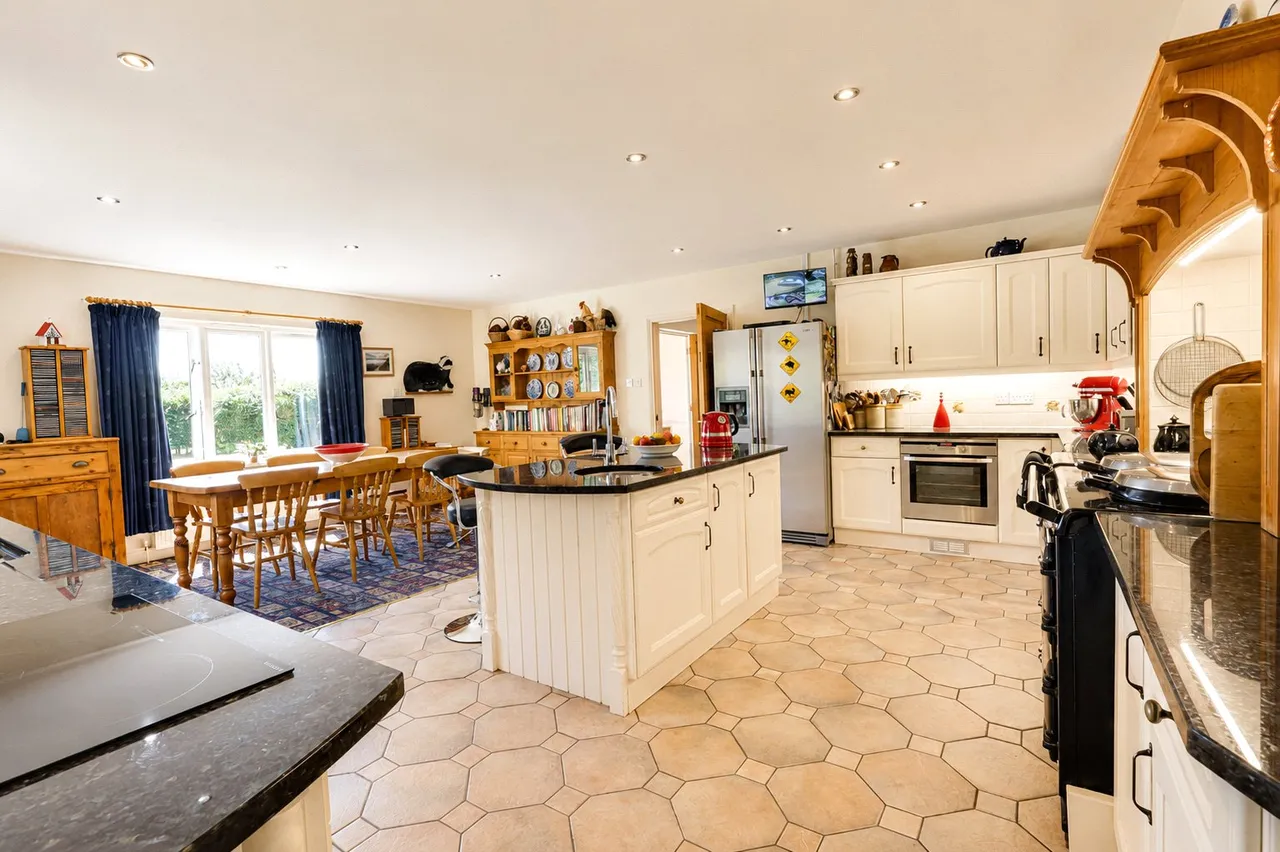 Brockwell Lane, Wootton Courtenay, photo 43
